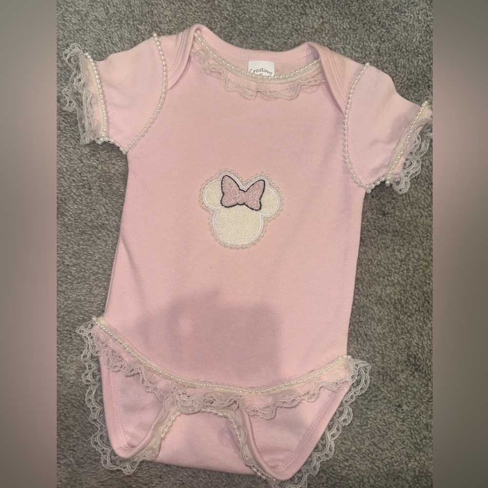 Custom Minnie Mouse Disney onesies NEW